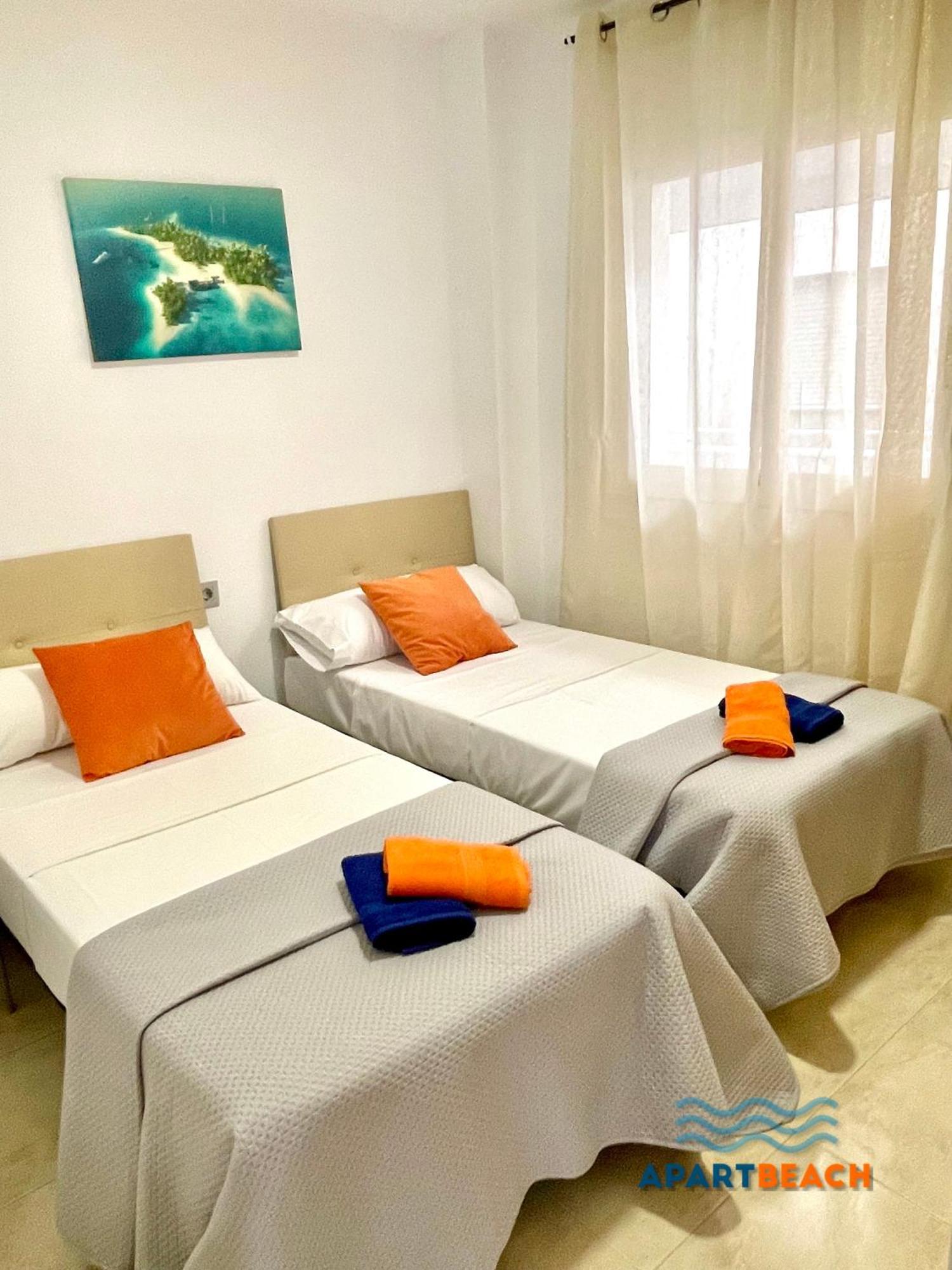 Apartbeach Golden I Muy Luminoso Junto Playa Y Climatizado Salou Exterior foto